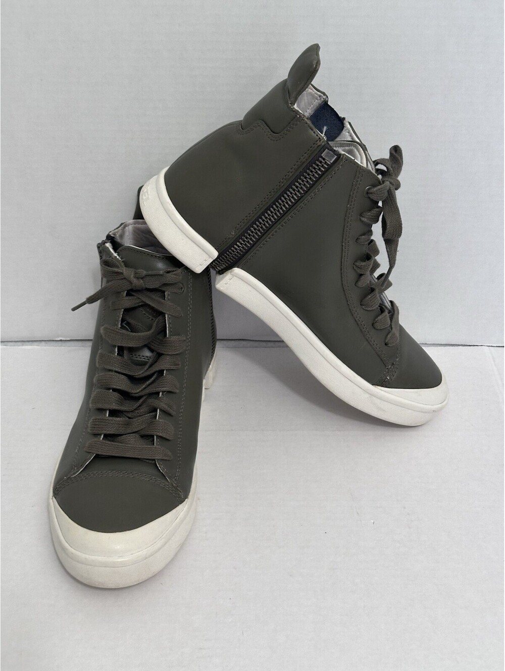 Diesel S-Nentish Military Green Leather High Top Men’s Sneakers Size 10.5